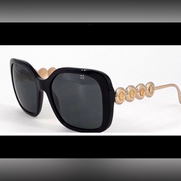 Versace Signature Medusa Coin Sunglasses with Case - Picture 7 of 15
